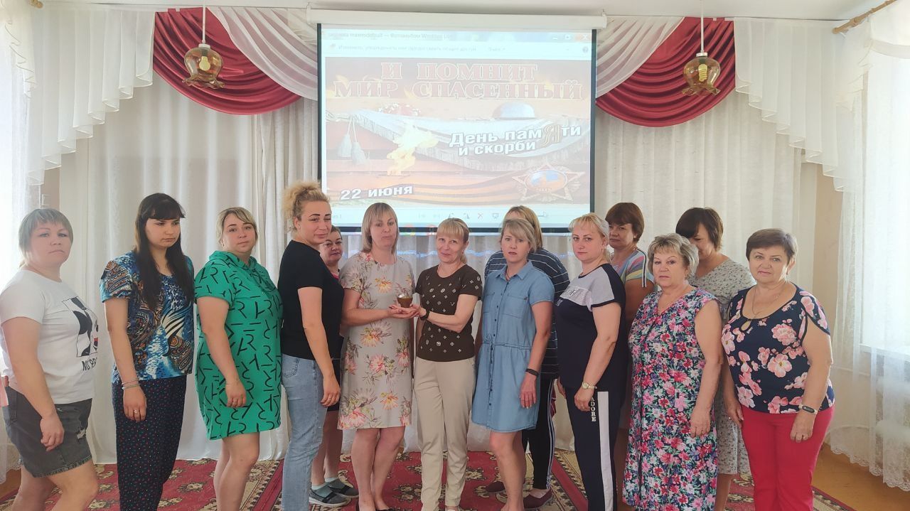 педагоги в день скорби.jpg педагоги в день скорби.jpg